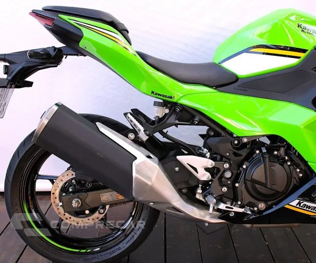 KAWASAKI NINJA 500 SE