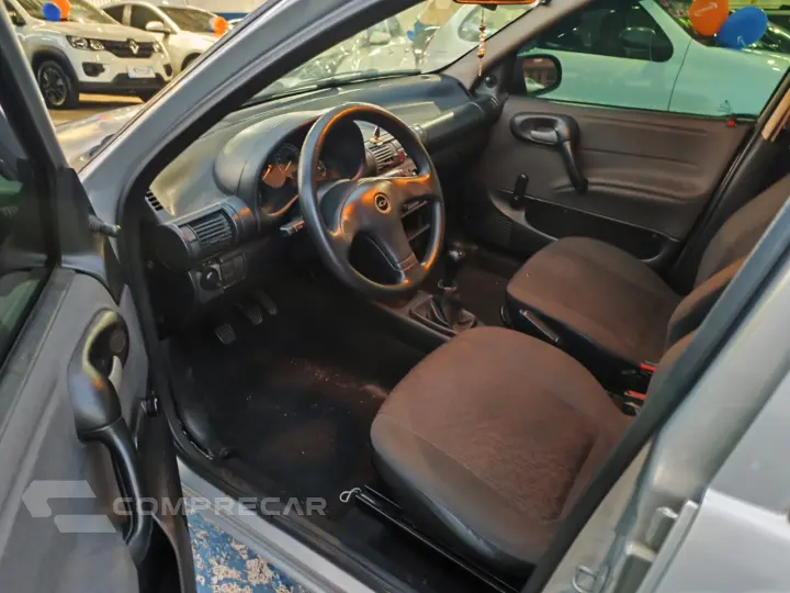 CORSA 1.0 MPFI Classic Sedan 8V