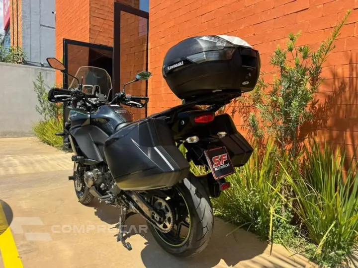 VERSYS 1000 GT