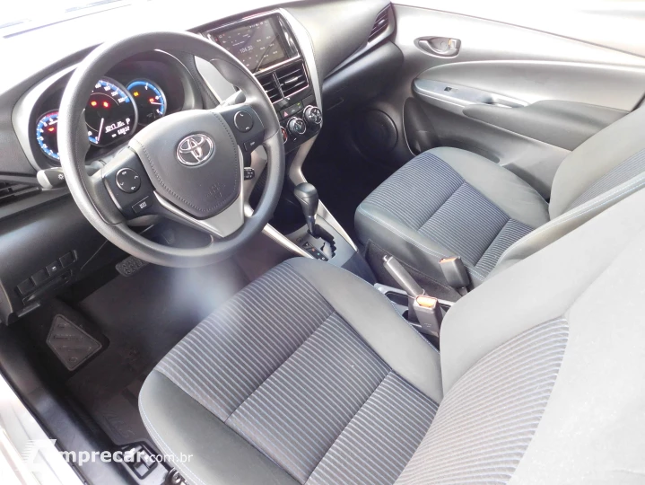 YARIS 1.5 16V Sedan XL Live