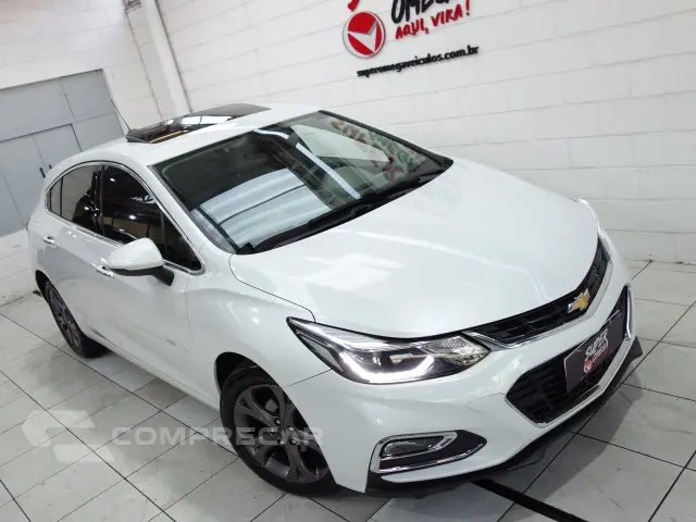 CRUZE HATCH - 1.4 TURBO SPORT6 LTZ 16V 4P AUTOMÁTICO