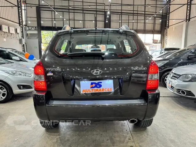 TUCSON - 2.0 GL 2WD 16V 4P MANUAL