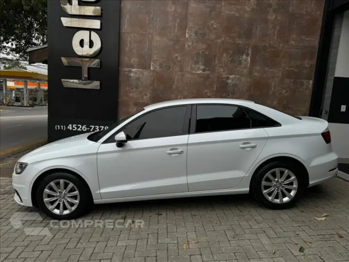 A3 1.4 TFSI Sedan Ambiente 16V