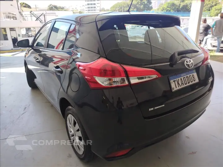 YARIS 1.5 16V XL