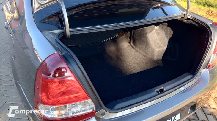 Etios 1.5 X Plus Sedan 16V Automático