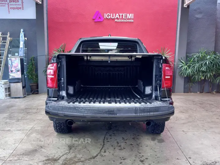 RAMPAGE 2.0 HURRICANE 4 TURBO GASOLINA R/T 4X4 AUTOMÁTICO