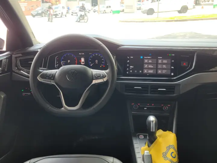 Nivus Highline 1.0 200 TSI Flex Aut.