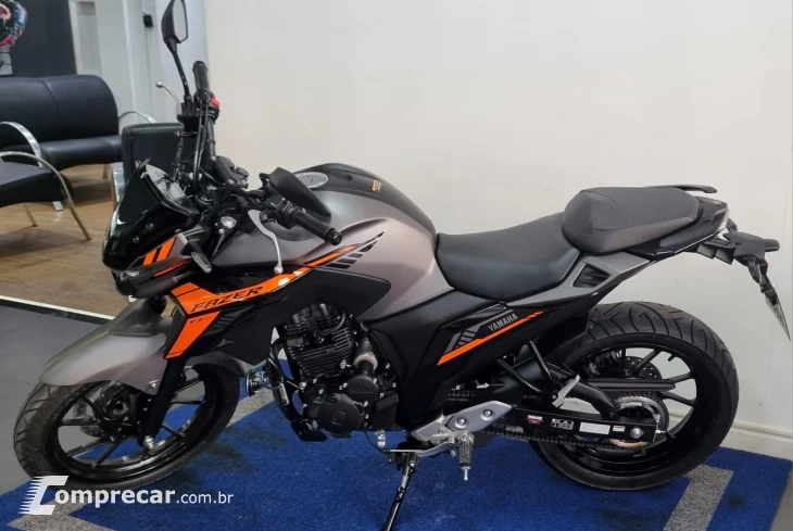 Fz25  250 Connected