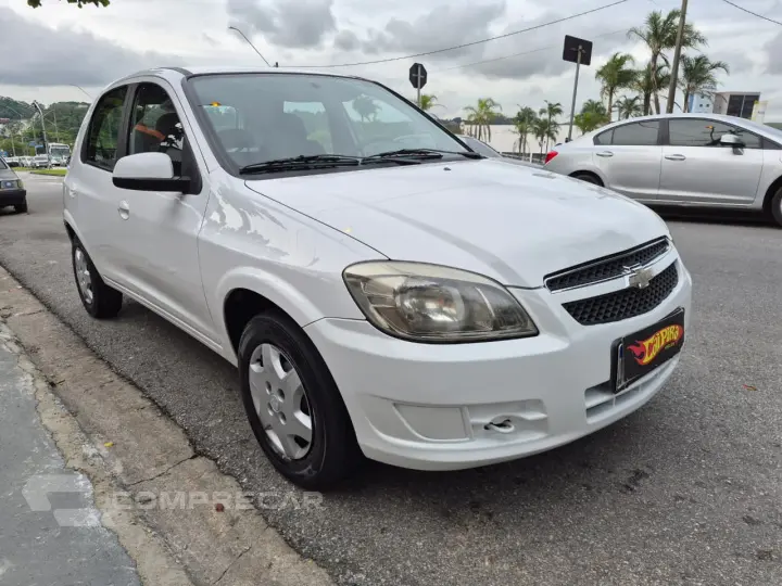 CELTA 1.0 MPFI LT 8V