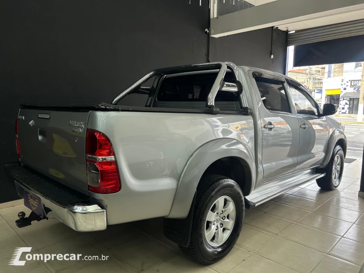 HILUX 2.7 SRV 4X2 CD 16V