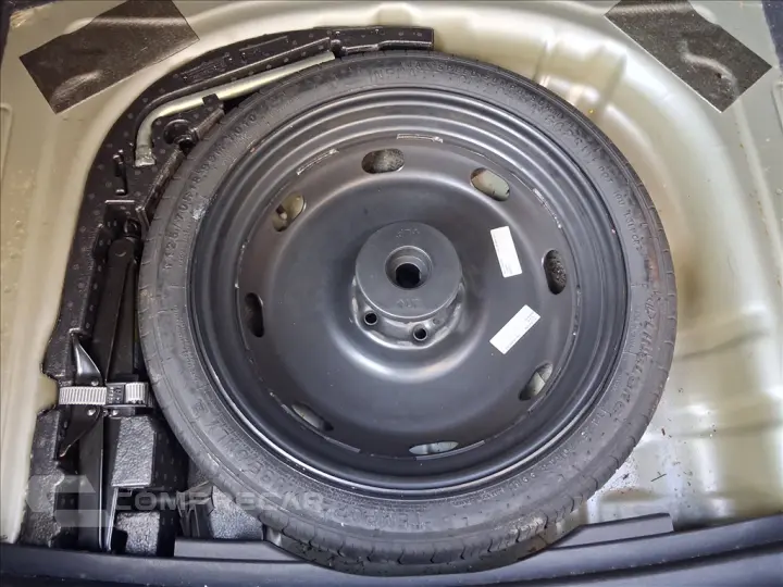 TAOS 1.4 250 TSI TOTAL FLEX HIGHLINE AUTOMÁTICO
