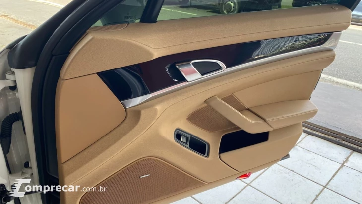 PORSCHE PANAMERA 4.8 4S V8