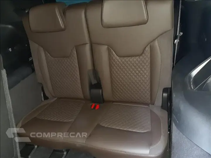 COMMANDER 1.3 T270 Turbo Overland