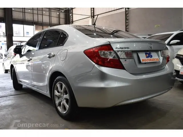 CIVIC - 1.8 EXS 16V 4P AUTOMÁTICO
