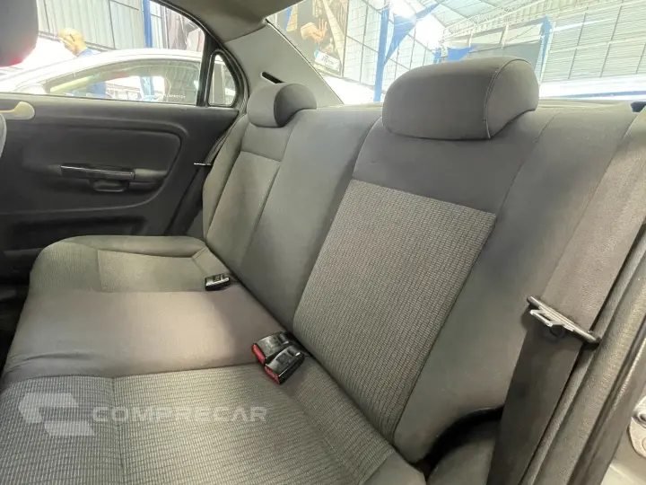 VOYAGE 1.0 MI 8V FLEX 4P MANUAL