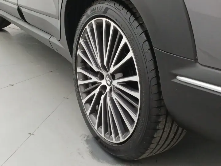FASTBACK 1.3 TURBO 270 FLEX LIMITED EDITION AT6