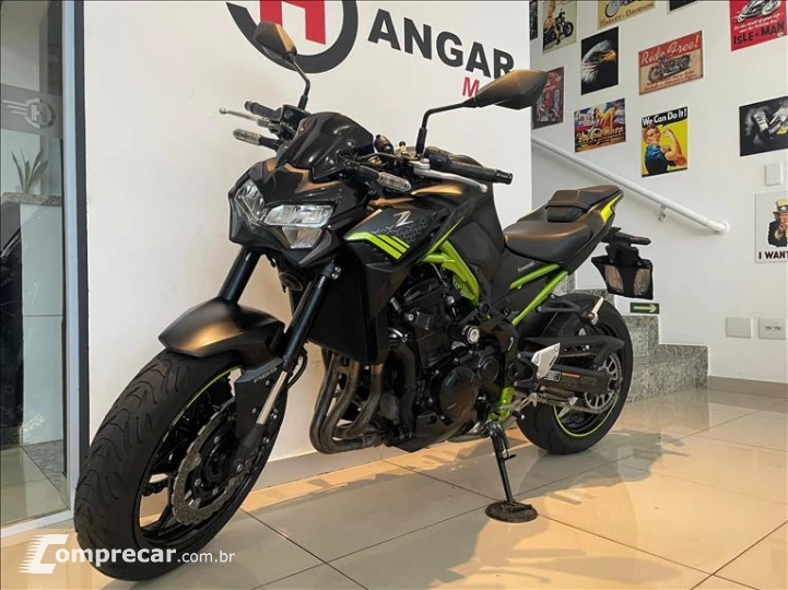 Z900