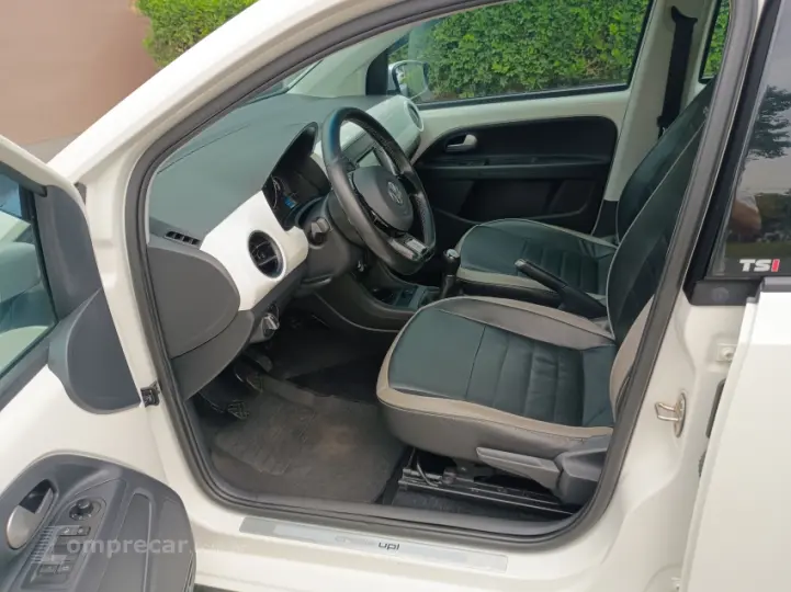 CROSS UP 1.0 TSI 12V