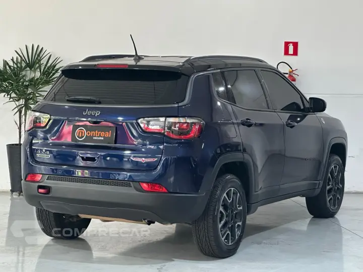 COMPASS 2.0 16V Trailhawk 4X4