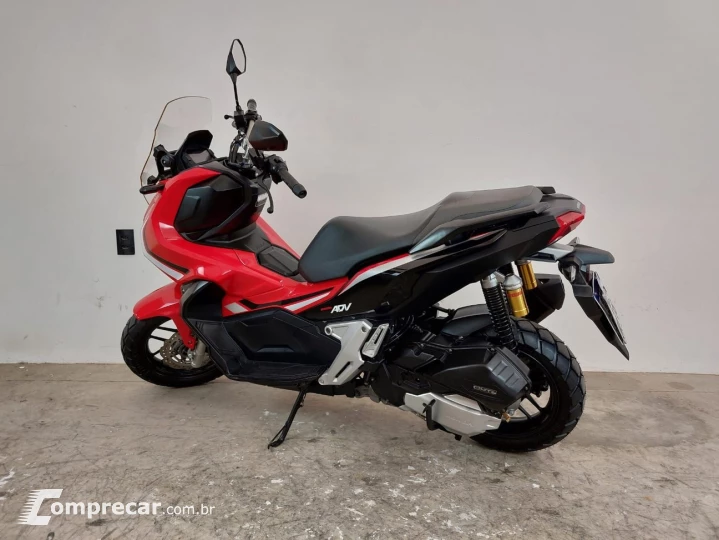 HONDA ADV 150