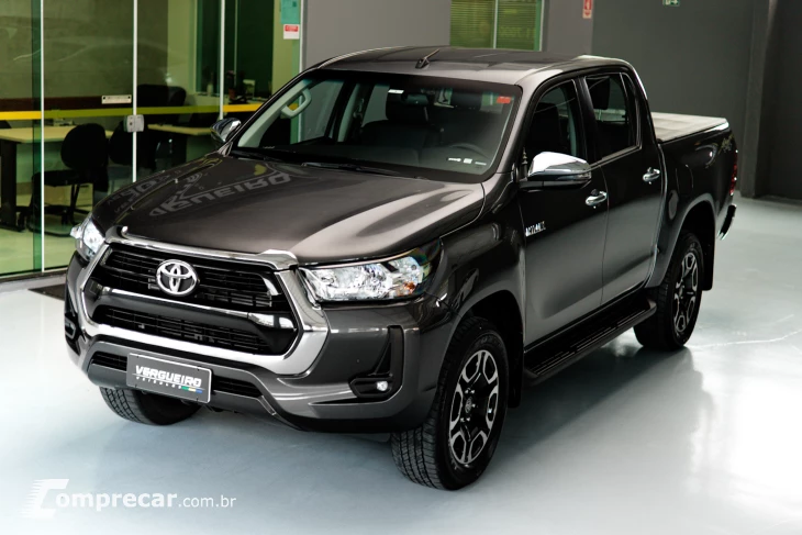 HILUX 2.8 D-4d Turbo CD SRV 4X4