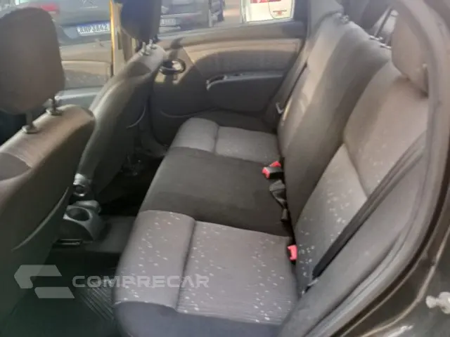 LOGAN - 1.6 EXPRESSION 16V 4P AUTOMÁTICO