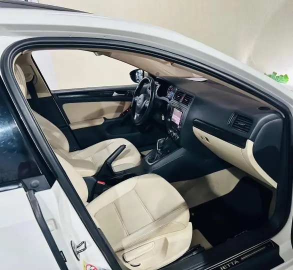 JETTA 2.0 Comfortline