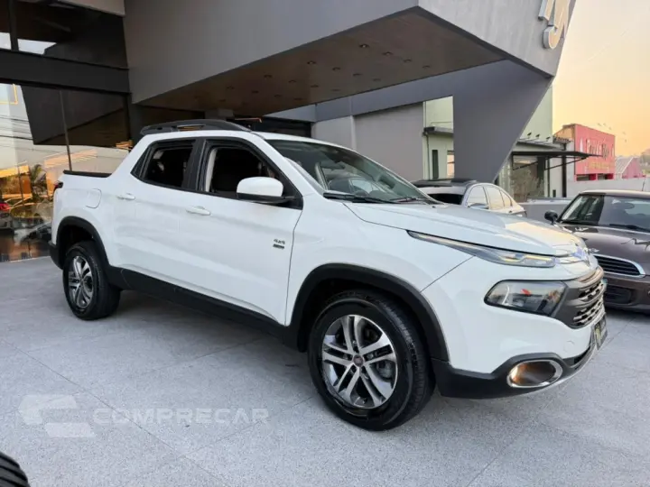 TORO 2.0 16V TURBO DIESEL FREEDOM 4WD AT9