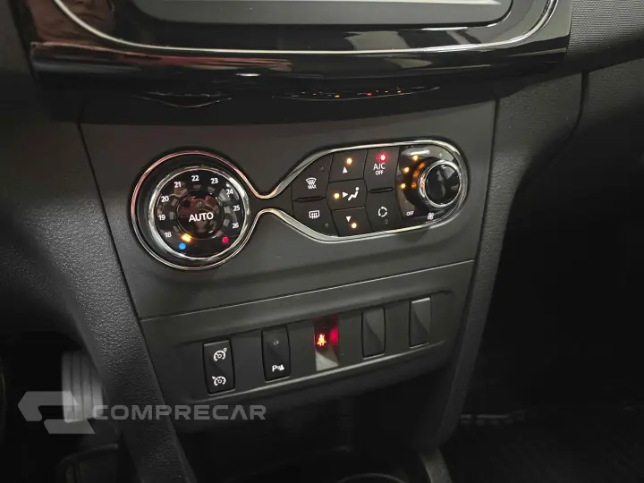 SANDERO 1.6 16V SCE FLEX STEPWAY ICONIC X-TRONIC