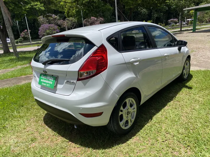 FIESTA 1.6 SE Hatch 16V