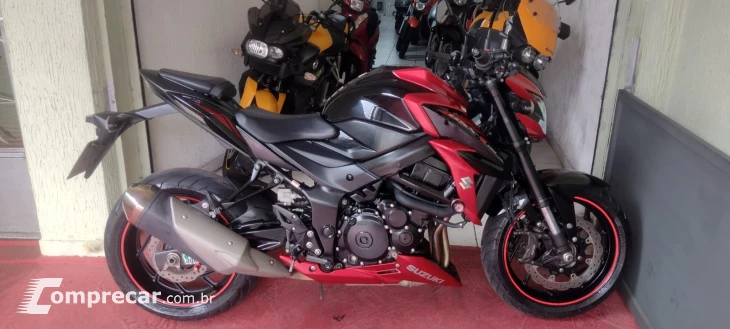 GSX-S 750