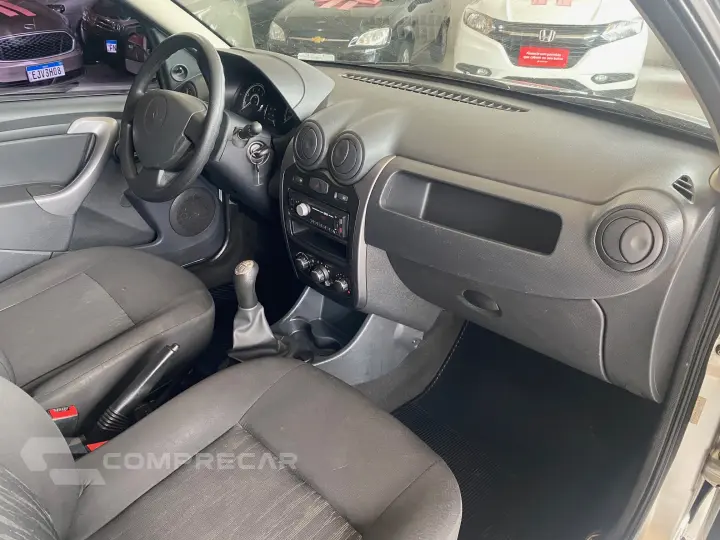 SANDERO 1.0 Authentique 16V