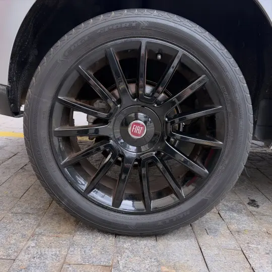 BRAVO 1.8 Essence 16V