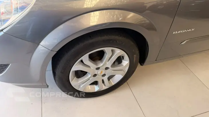VECTRA 2.0 MPFI Elegance 8V