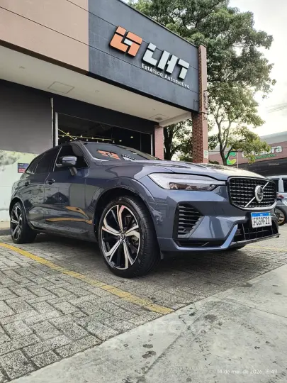 XC60 2.0 T8 Recharge Ultimate Dark AWD Geartronic