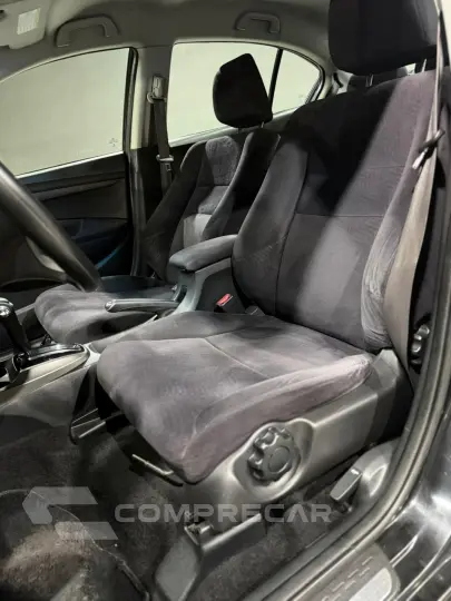 CITY 1.5 LX Sedan 16V
