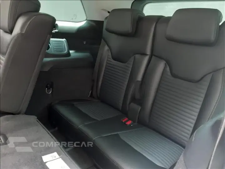 COMMANDER 1.3 T270 Turbo Limited