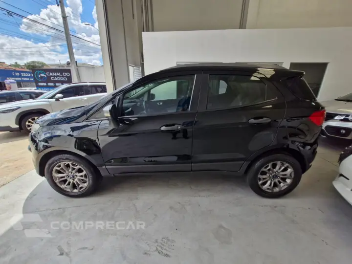 ECOSPORT 1.6 Freestyle 8V