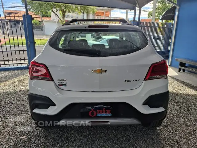 ONIX - 1.4 MPFI ACTIV 8V 4P AUTOMÁTICO