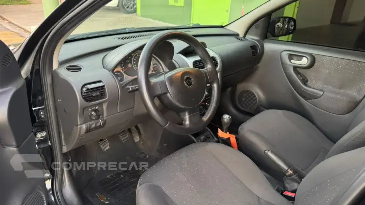 Corsa Hatch 1.4 4P PREMIUM FLEX