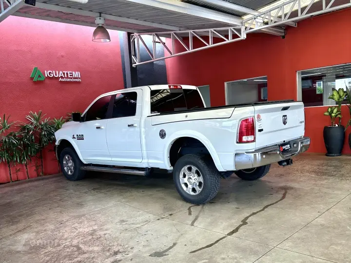 RAM 6.7 2500 LARAMIE 4X4 CD I6 TURBO DIESEL 4P AUTOMÁTICO