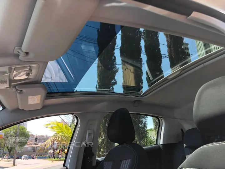 208 1.6 Griffe 16V Flex 4P Automático