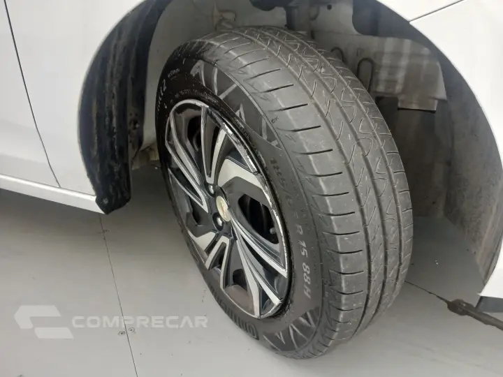 ONIX 1.0 TURBO FLEX LT AUTOMÁTICO