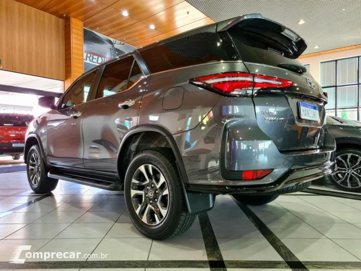 SW4 DSL 4X4 SRX PLATINUM AT 7S
