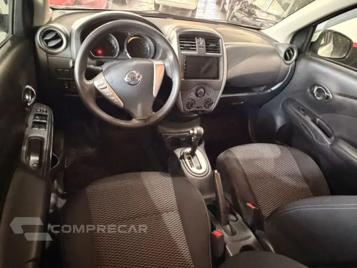 Versa Sedan 1.6 16V 4P FLEX SV