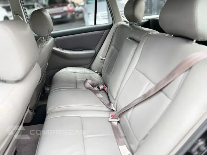 Corolla Fielder SW 1.8/1.8 XEi Flex Aut.