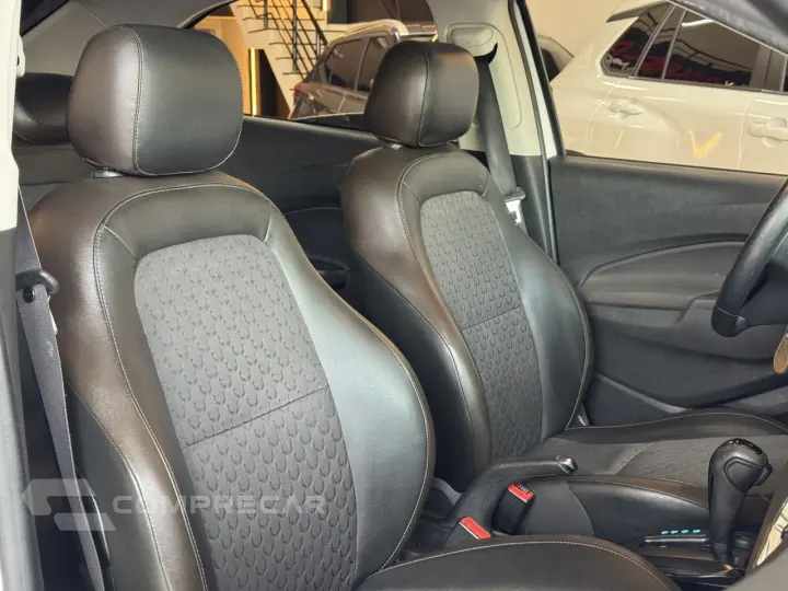 Prisma 1.4 4P LTZ  AUTOMÁTICO