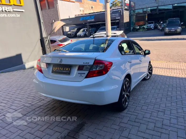 Civic Sedan LXS 1.8/1.8 Flex 16V Aut. 4p