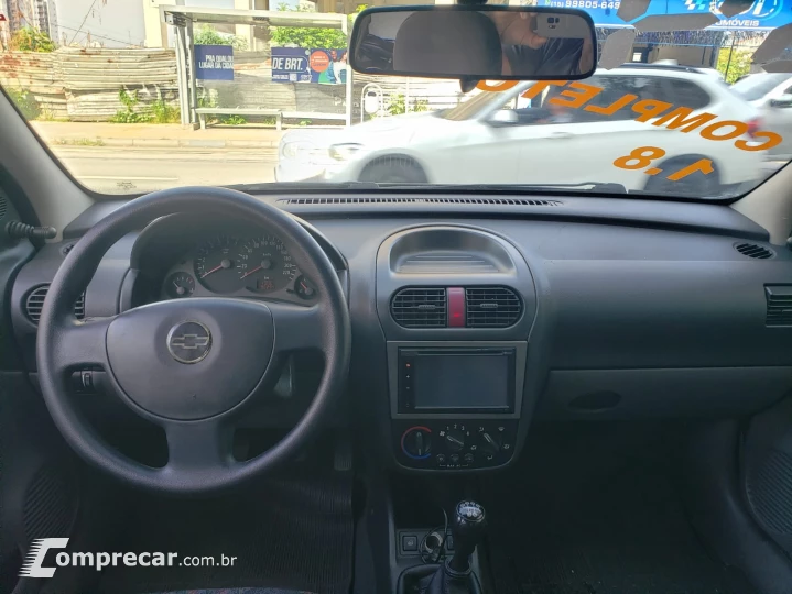Corsa 1.8