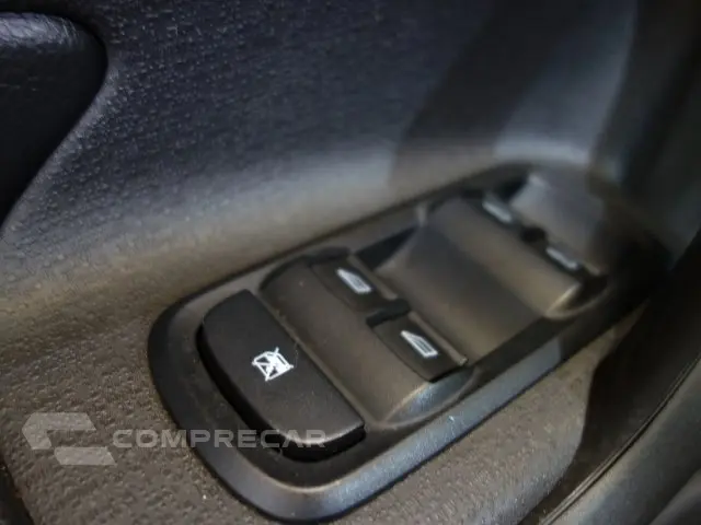 FIESTA SEDAN - 1.6 TITANIUM SEDAN 16V 4P POWERSHIFT